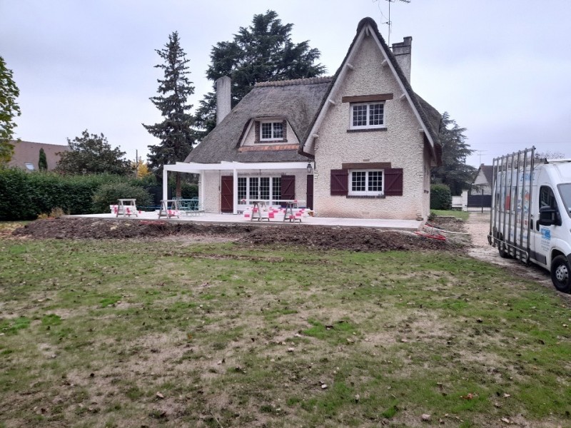 Investir dans une véranda bois près d'Évreux