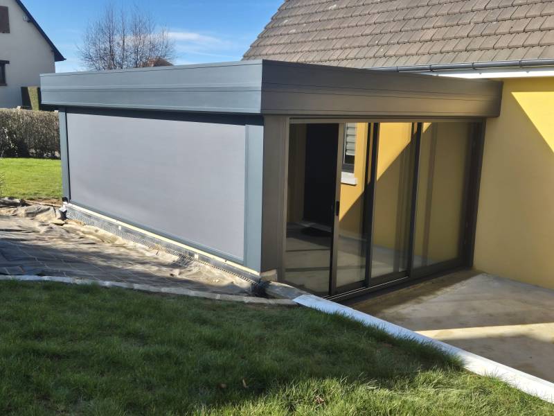 véranda toiture plate aluminium gris anthracite RAL 7016 sur mesure à la Bouille Seine-Maritime Normandie